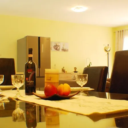 Casa Nobili Mar Apartment